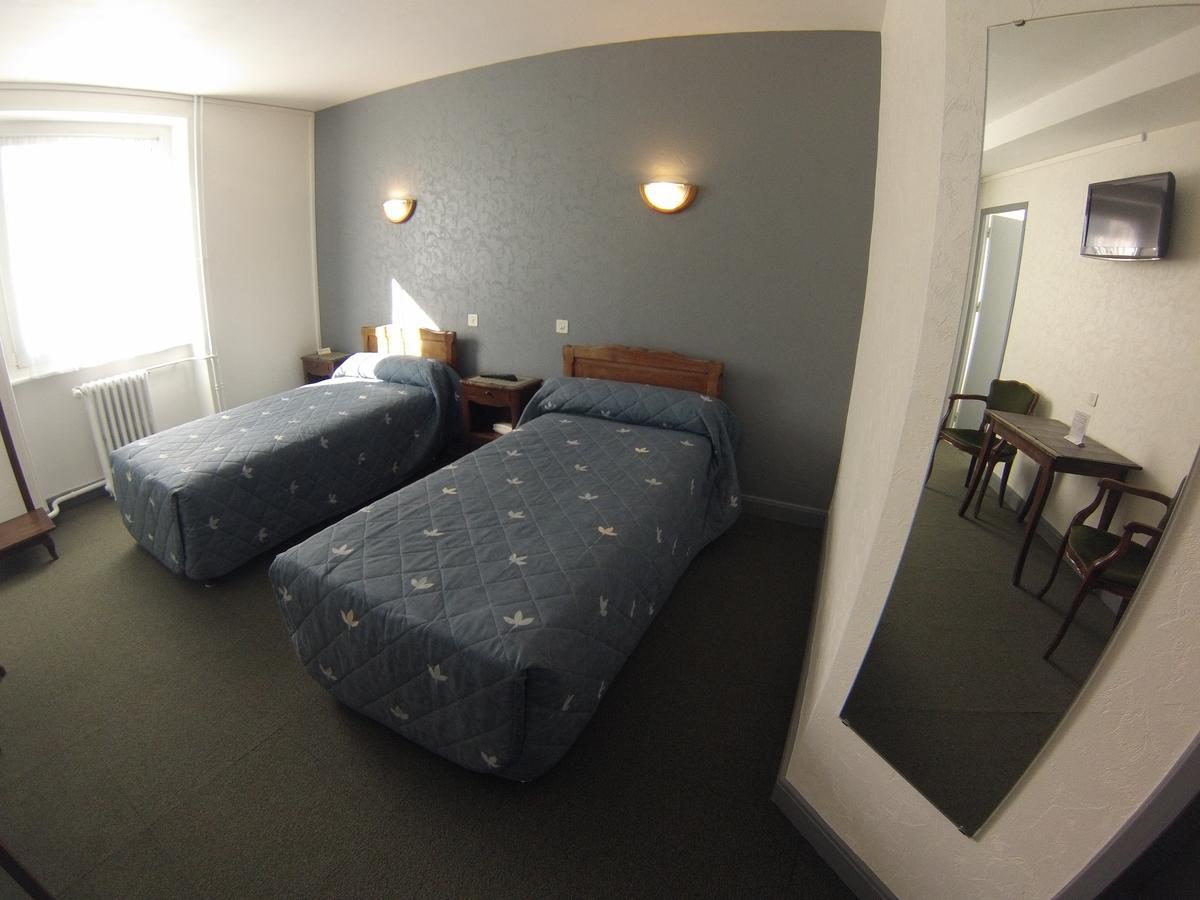 Le Levant Hotel Besse-et-Saint-Anastaise Buitenkant foto